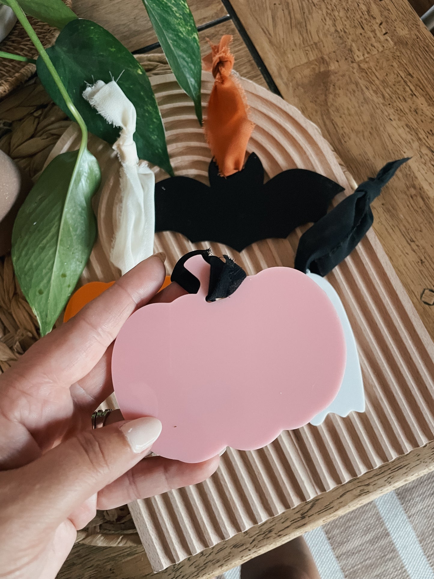 Boo | Acrylic Tag