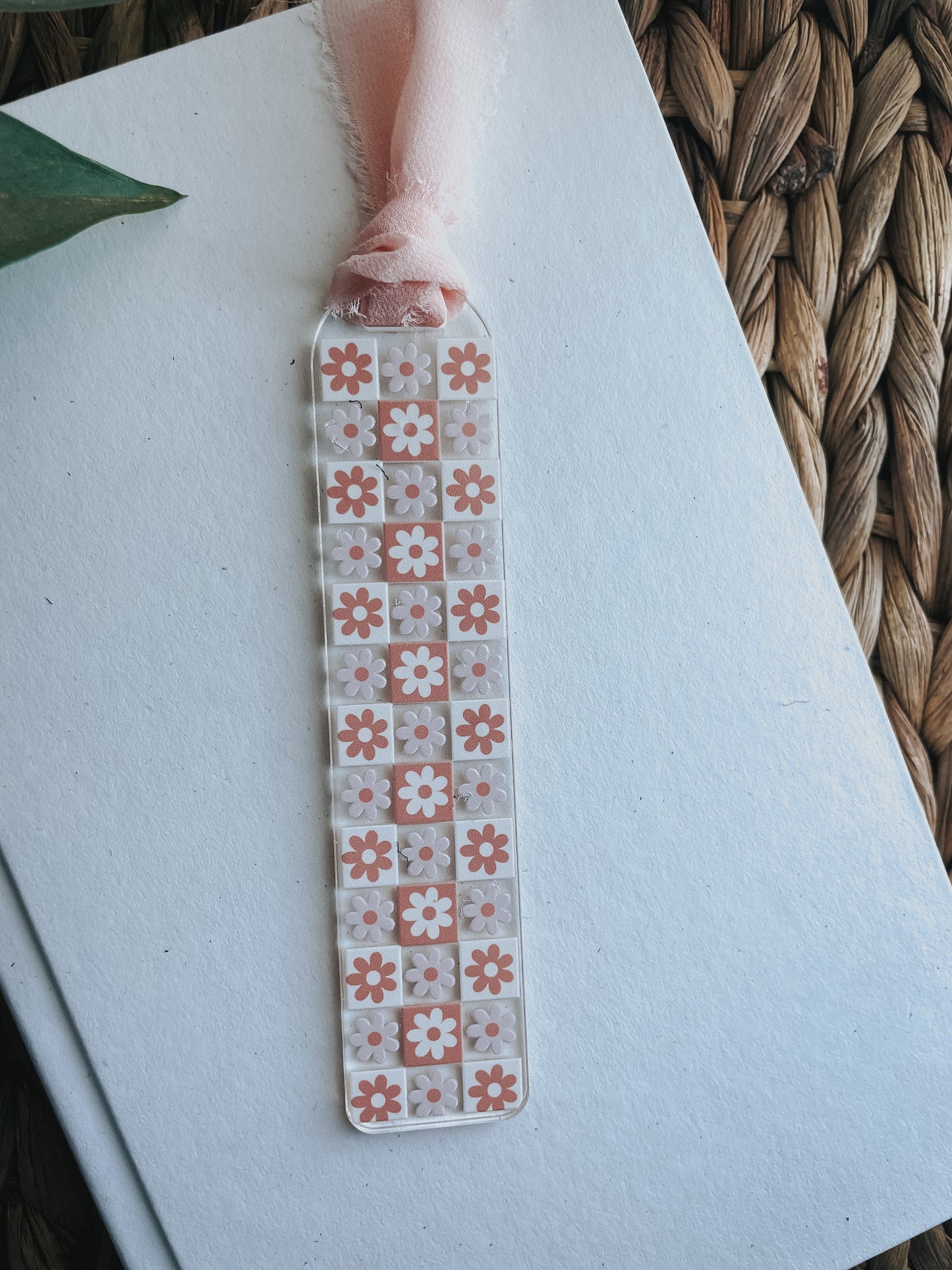 Neutral Daisy Check Bookmark | Acrylic