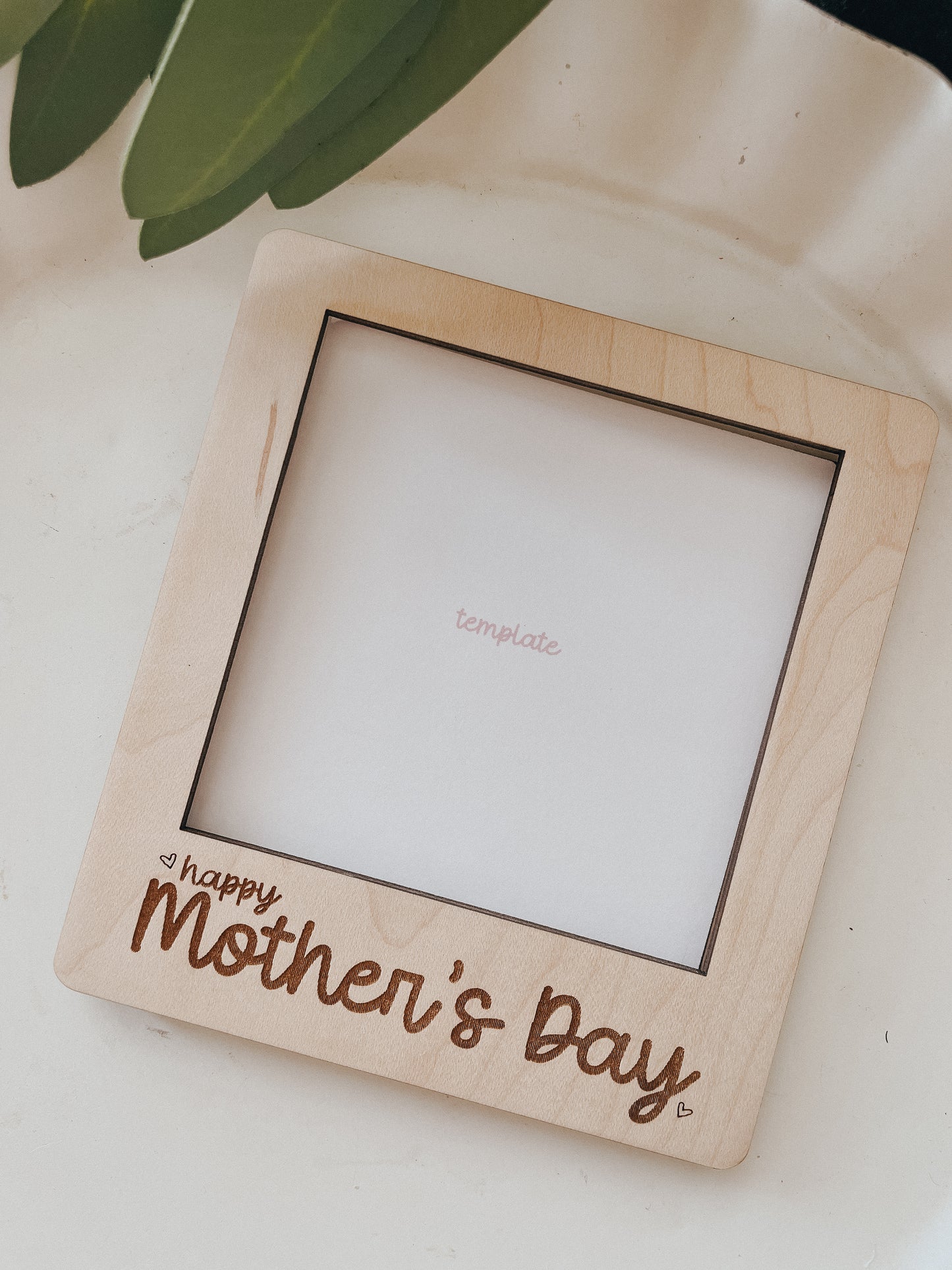 Large Frame | Magnet