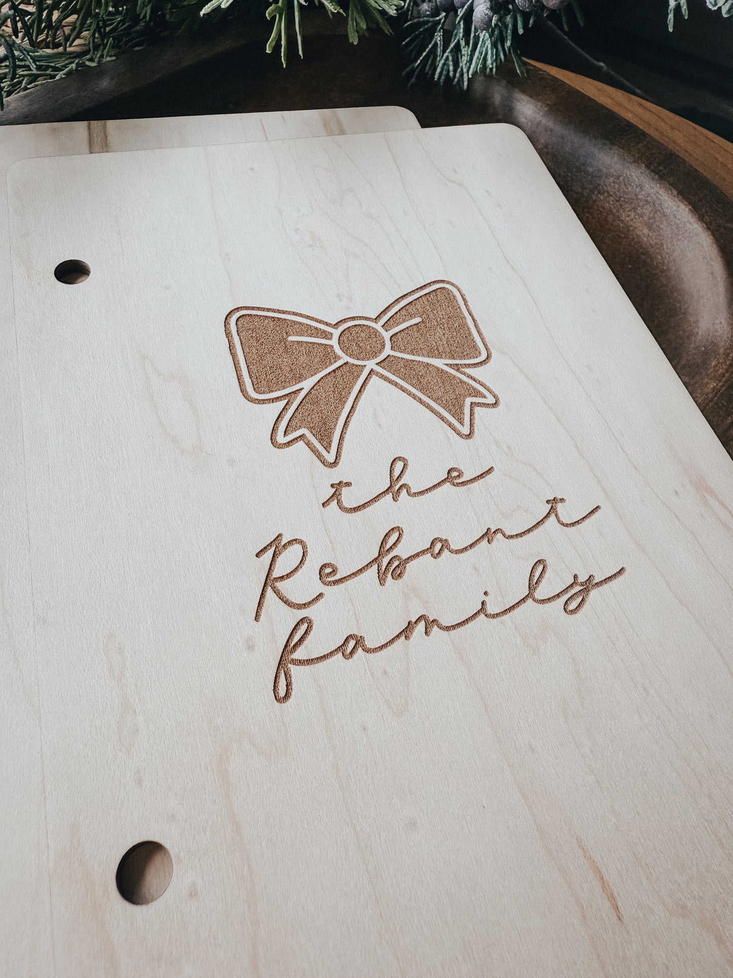 Family Bow | Card Keeper