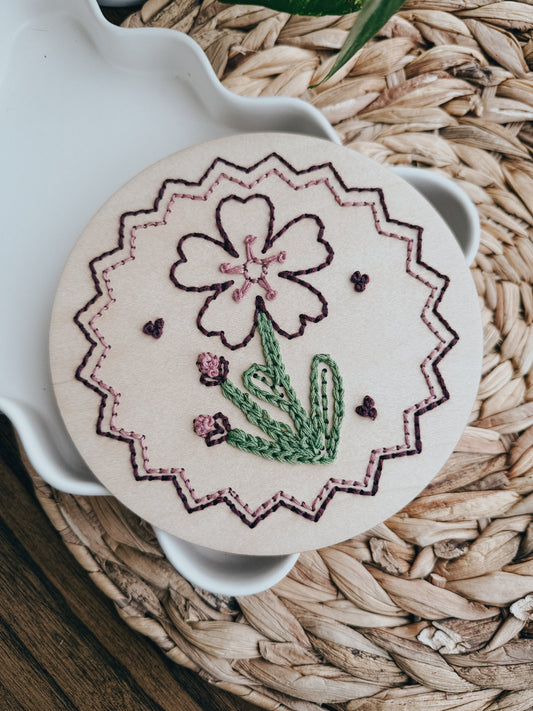 Floral Border no.3 | Embroidery Kit