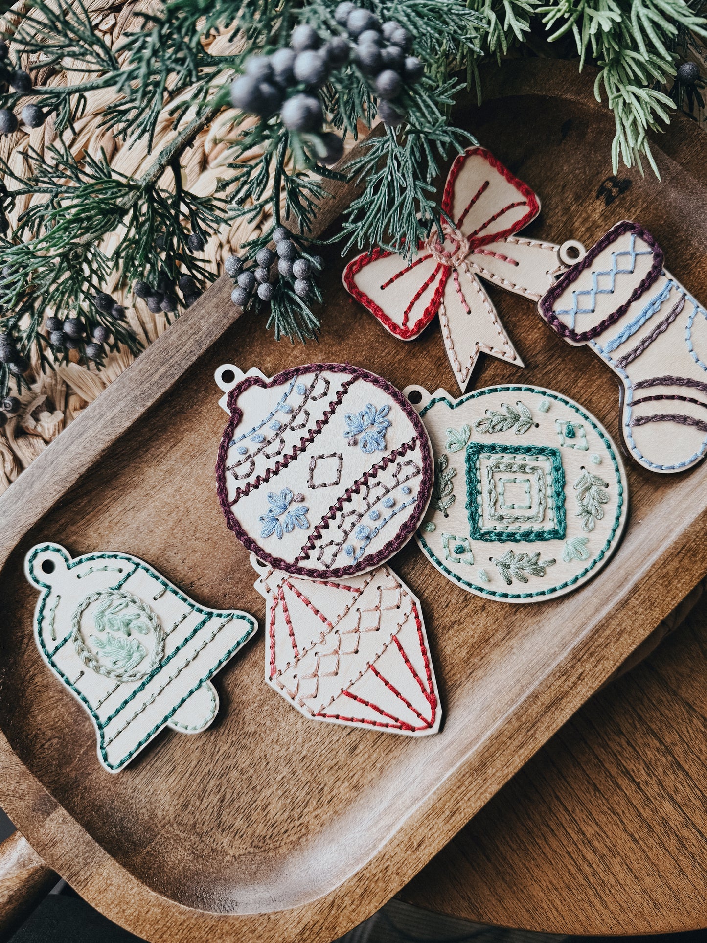 Bow  | Embroidery Kit