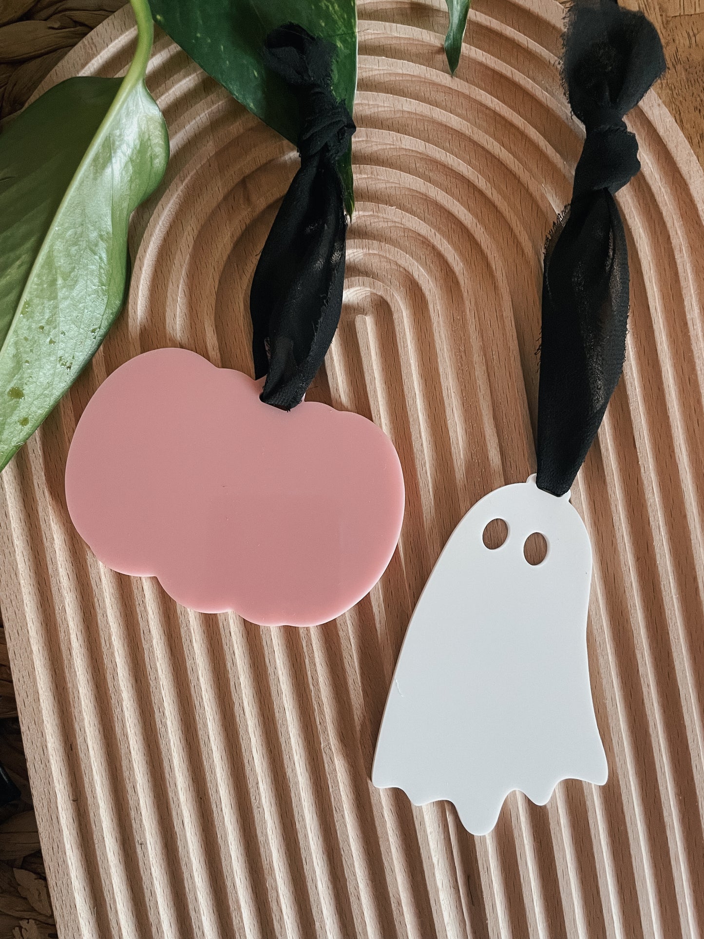 Boo | Acrylic Tag